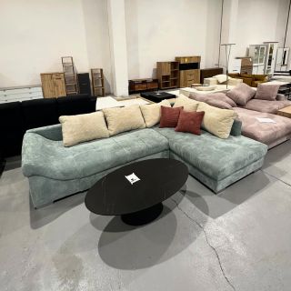 Světle modrá rozkládací sedací souprava Moss Materiál: 100 % polyester, MDF Rozměry: 298 x 84 x 202 Ložná plocha po...